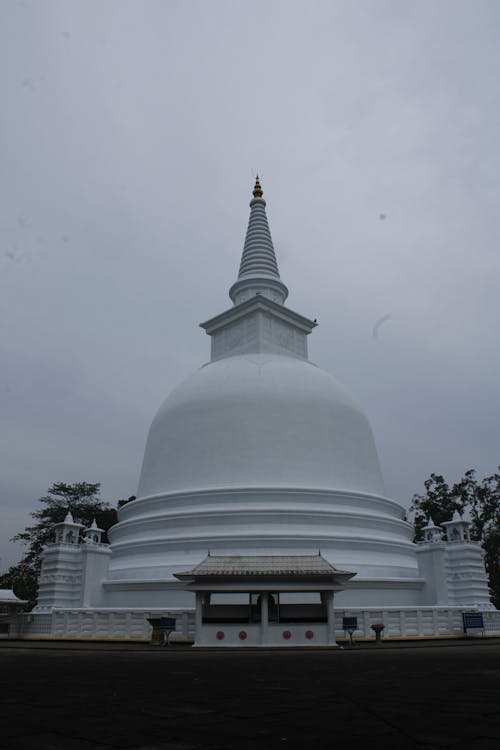 Ilmainen kuvapankkikuva tunnisteilla Pagoda, valkoinen, 마 히얀가 나야