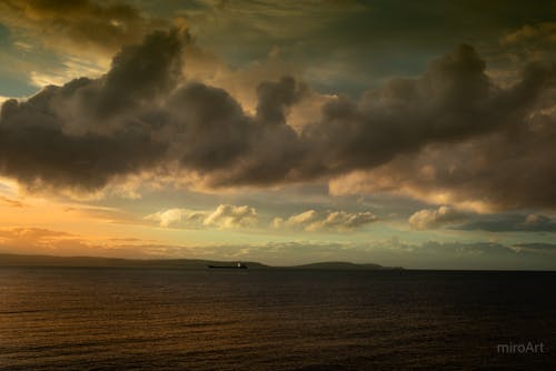 Δωρεάν στοκ φωτογραφιών με παραλία ηλιοβασίλεμα, σύννεφο, ωκεανός