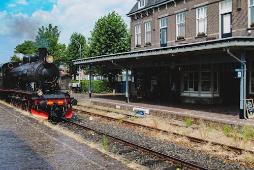 Imagine de stoc gratuită din antrena, gară, locomotivă