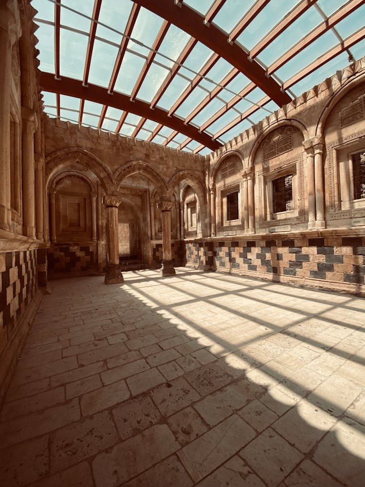 Ishak Pasha Palace Interior