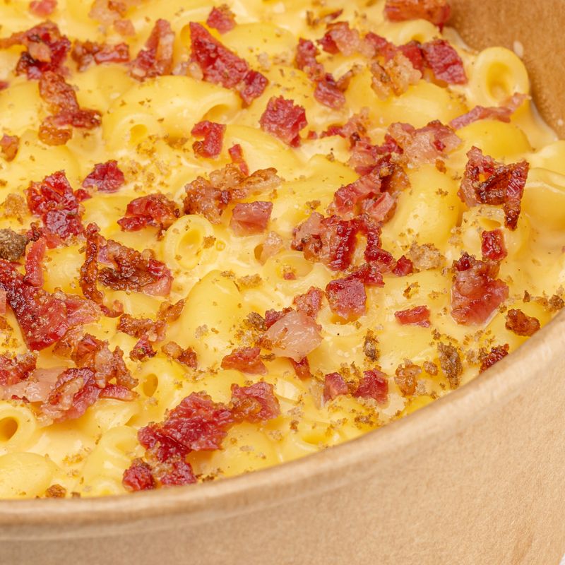One-Pot Baked Mac and Cheese with Bacon