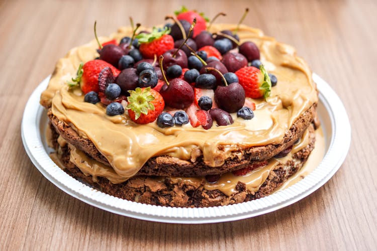 Butter Cookie Cake Toppings With Fruits