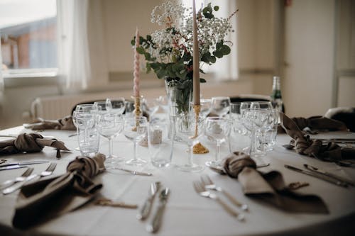 Free Wedding Reception Dinner Table Setting  Stock Photo