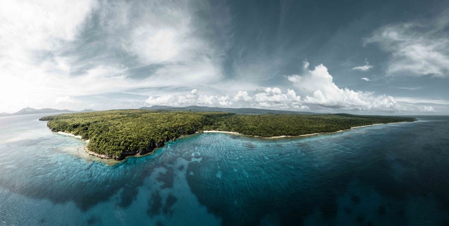 Espiritu Santo's blue holes