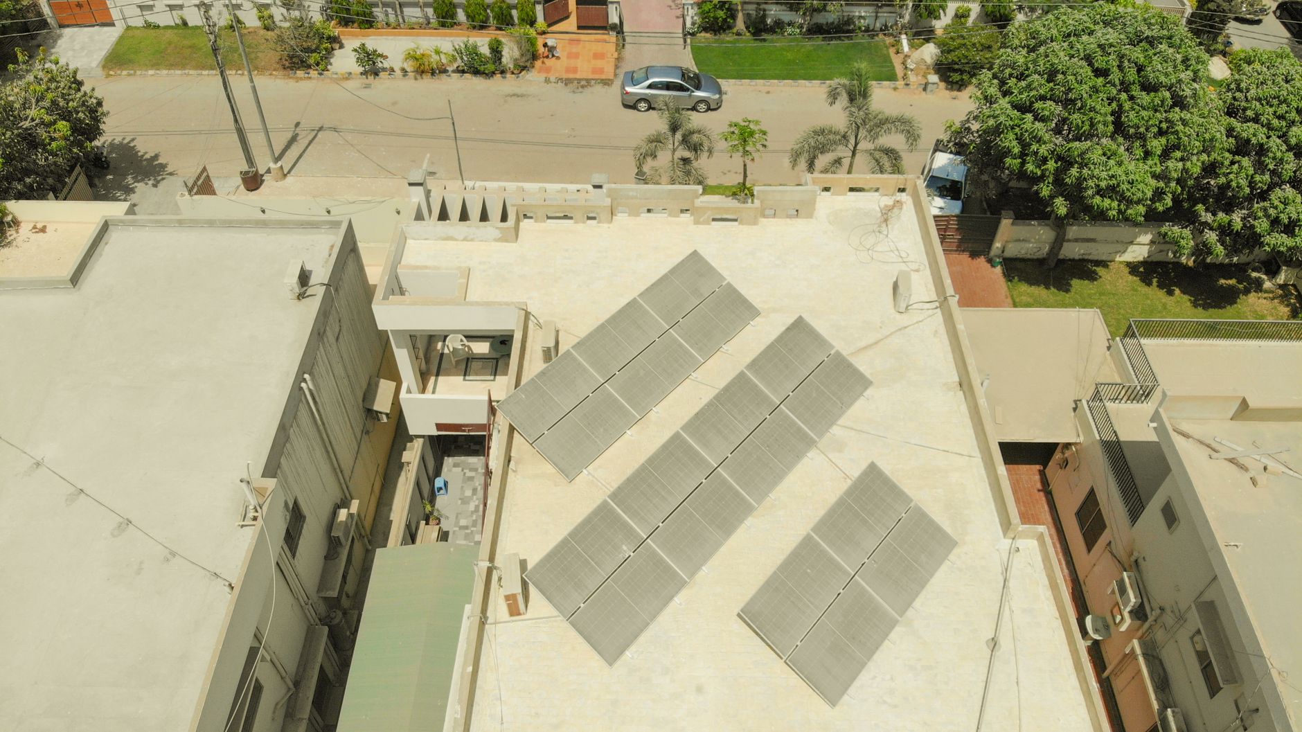 east west solar rooftop