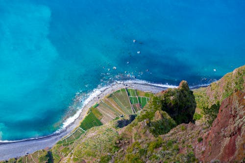 Бесплатное стоковое фото с Аэрофотосъемка, берег, вода