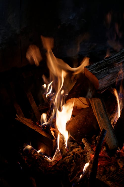 免费 升火的木柴, 危險, 晚上 的 免费素材图片 素材图片