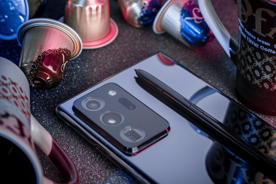 Galaxy Z Fold 8 Ultra Display Crease Almost Eliminated in New Leak