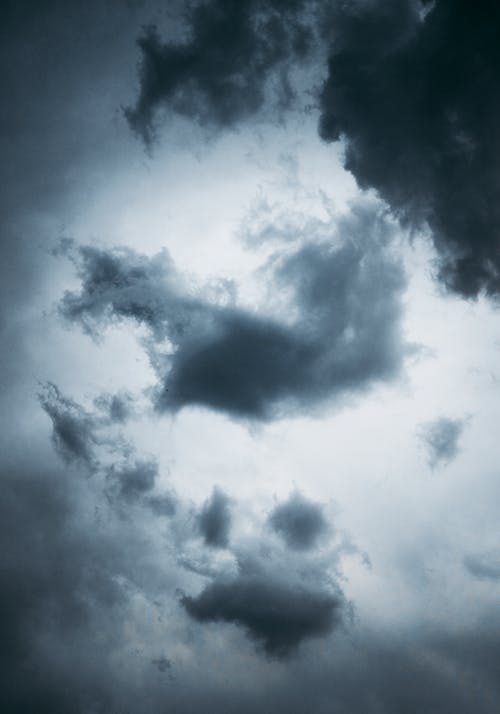 免费 垂直拍摄, 多雲的, 天氣 的 免费素材图片 素材图片