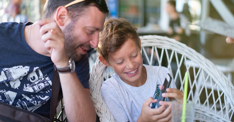 Quand un parent ne ramène pas l’enfant : que faire dans l’heure?