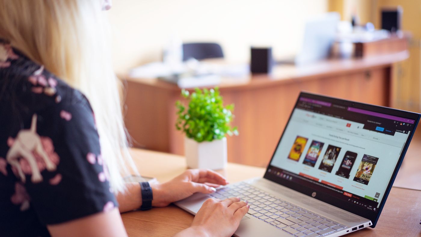 The Process Habits That Keep a Home Business Running