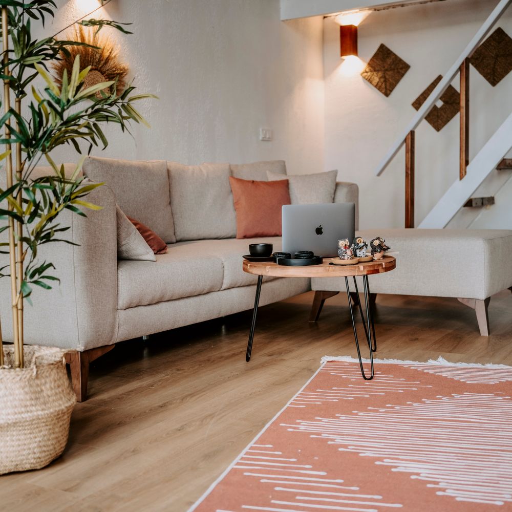 Kingskettle — professional movers carrying furniture on a house move