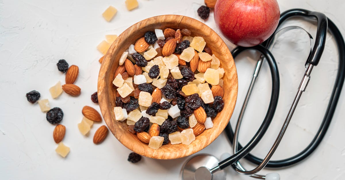 งานวิจัยชี้ งดอาหารก่อนนอน 3 ชม. ดีต่อสุขภาพหัวใจและควบคุมน้ำหนัก