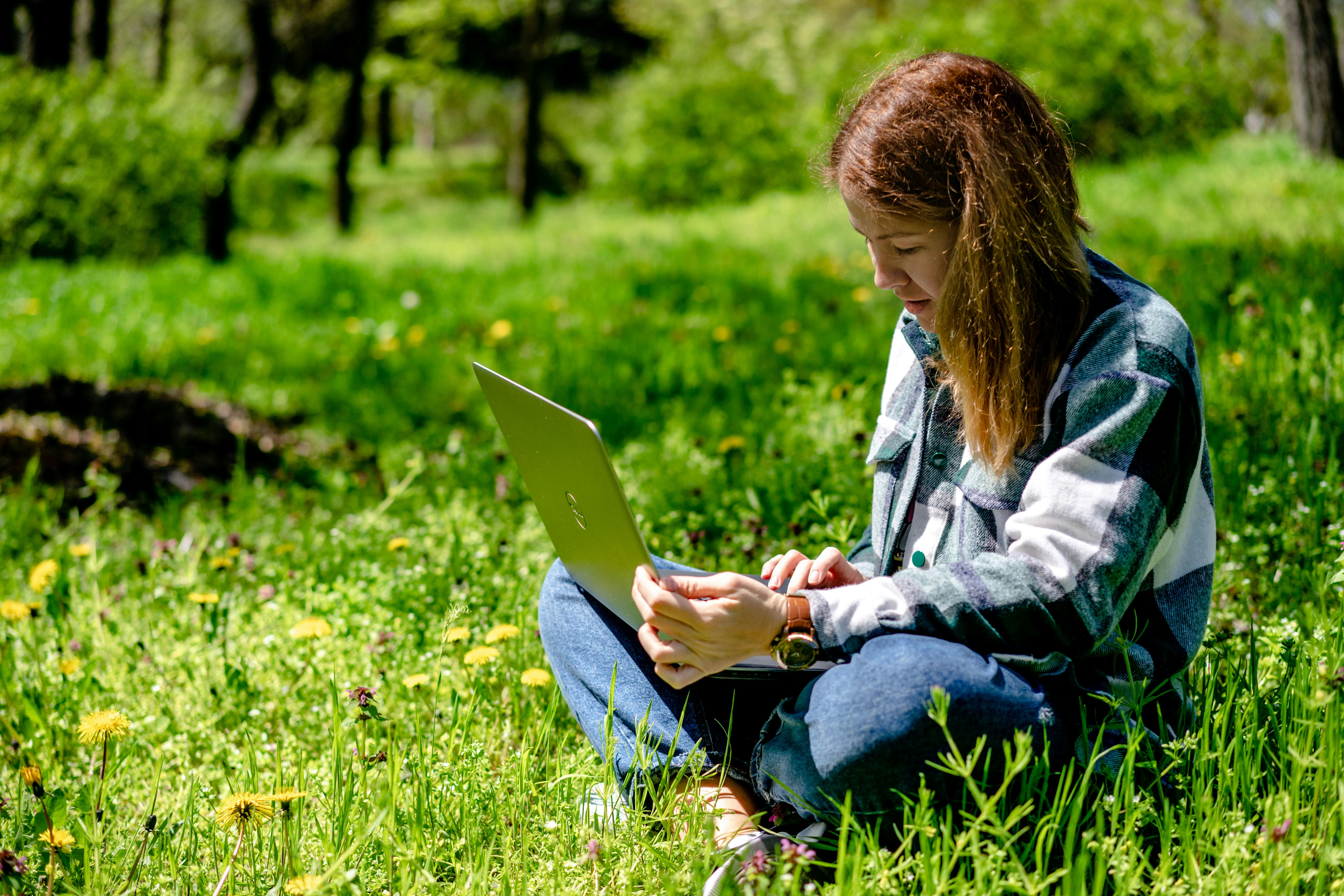 Creating Impactful DevRel Content as a Digital Nomad