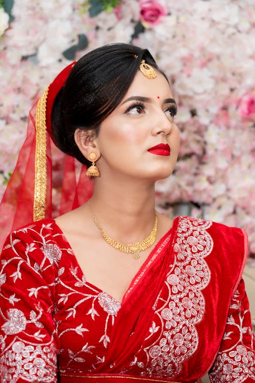 Darmowe zdjęcie z galerii z czerwona szminka, elegancki, hinduska