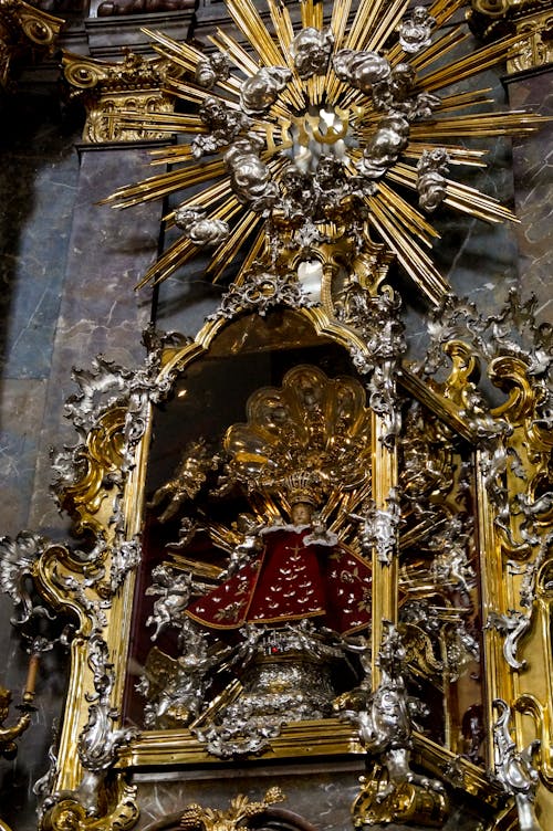 Fotos de stock gratuitas de cultura, el niño jesus de praga, fe