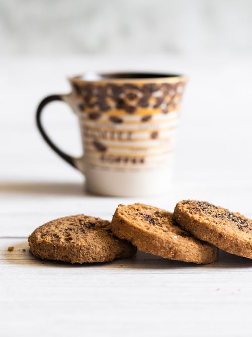 クッキー, コーヒー, セラミックマグの無料の写真素材