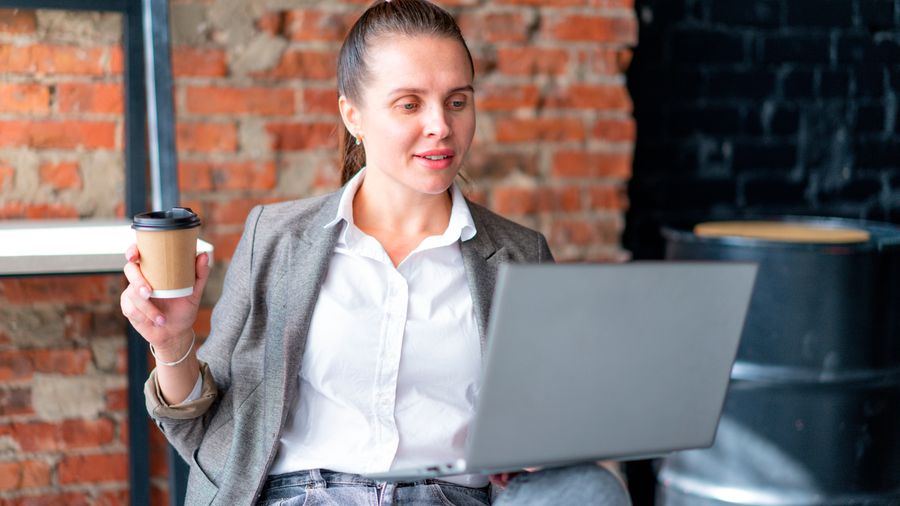 Using LinkedIn to Grow a Freelance Business: What Actually Works