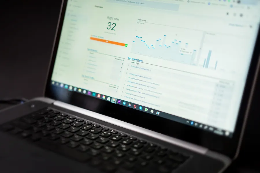 Strong First Screen - website service planning
