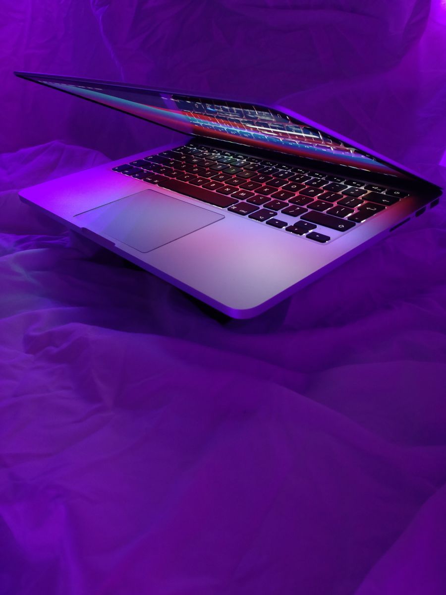 Laptop a medio cerrar: con Codex Cloud la tarea sigue corriendo aunque la cierres