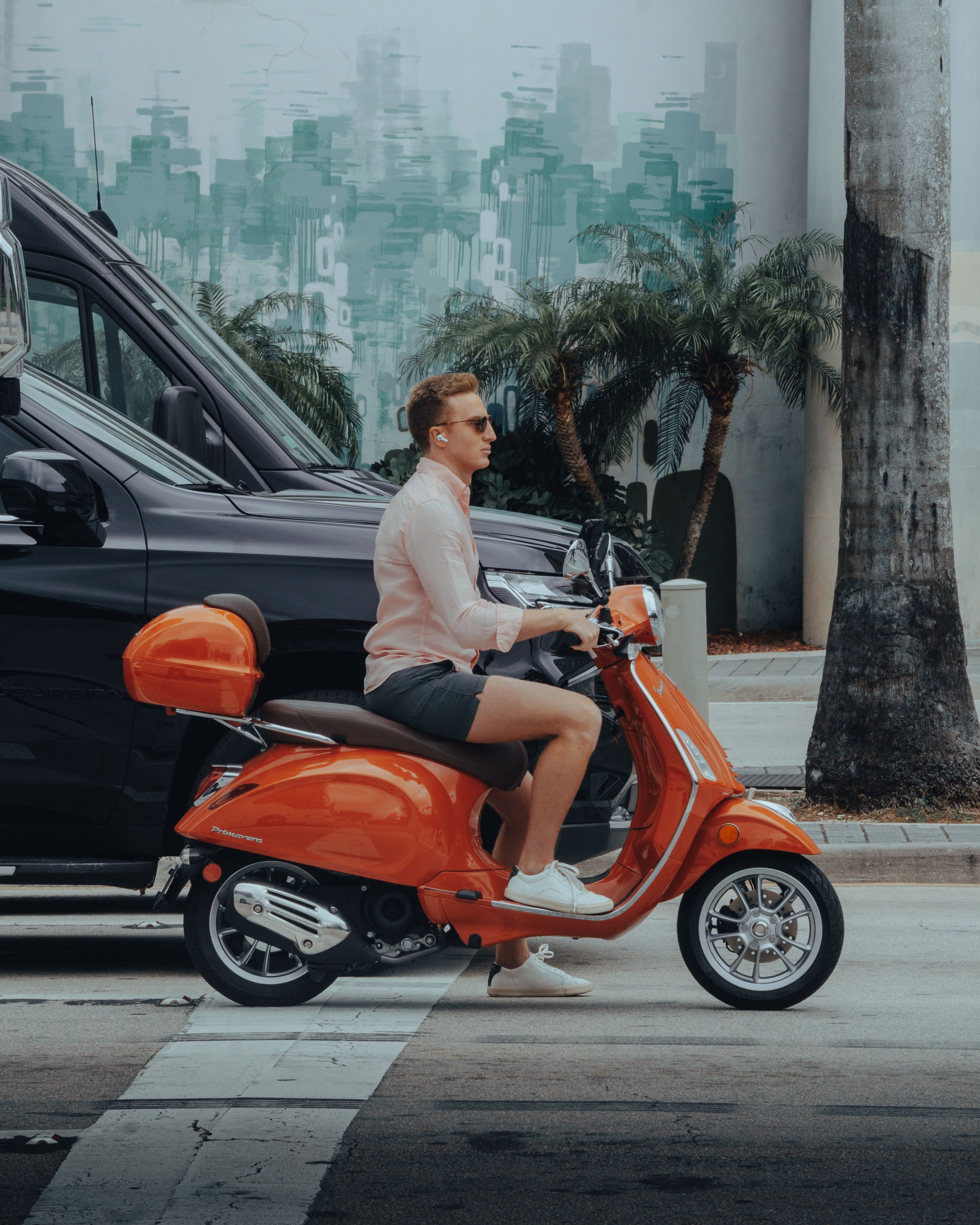 Cars Shorts Photos, Download The BEST Free Cars Shorts Stock Photos ...