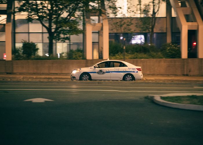 Are Taxis in Nassau, Bahamas Safe? What Tourists Actually Need to Know