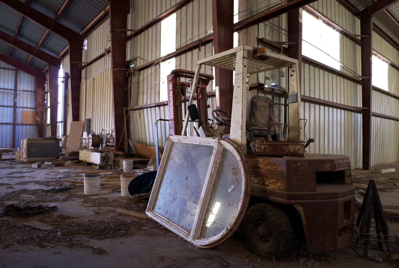 Storage & moves to storage Rowde — removals work in progress