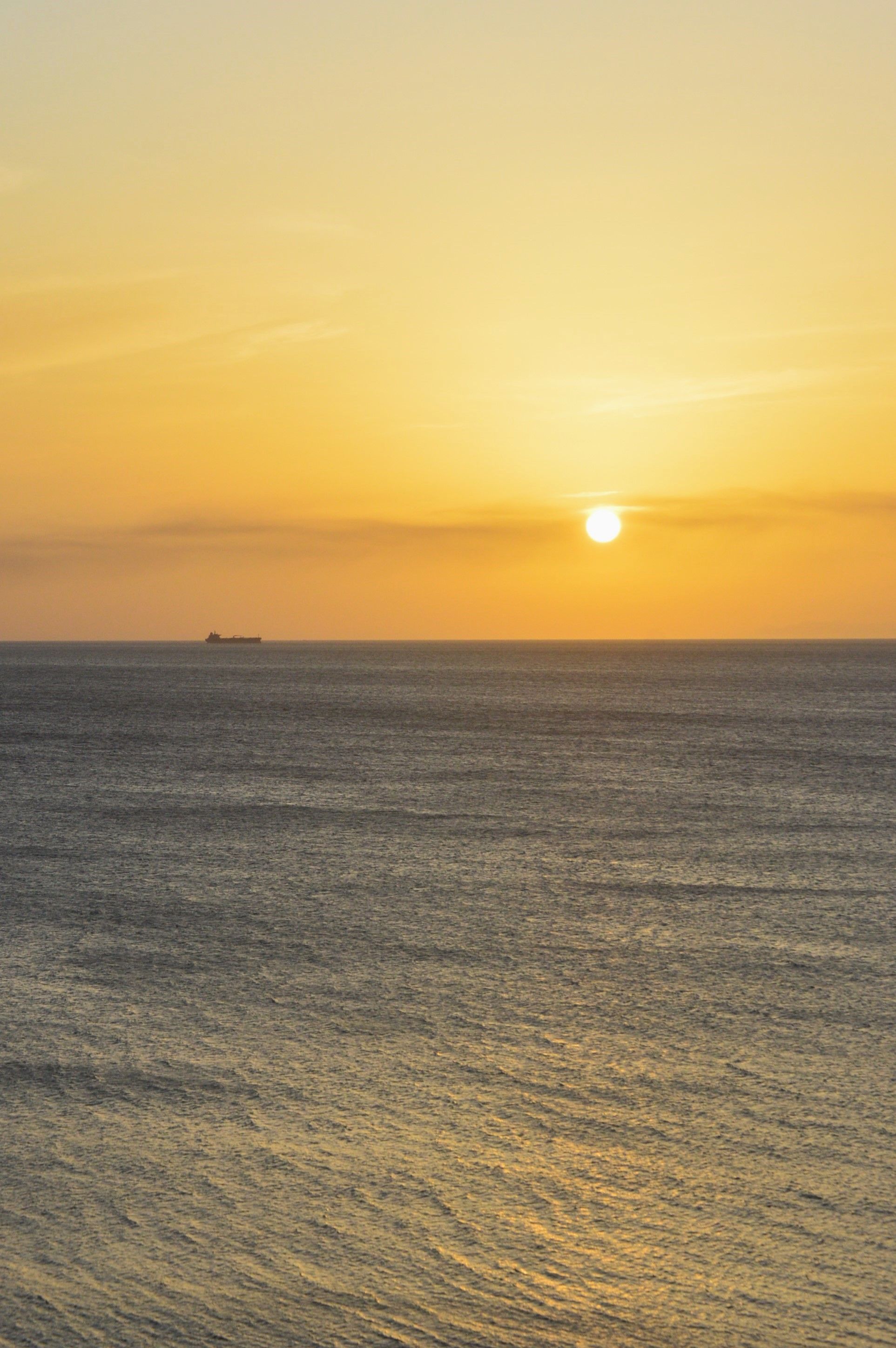 A View of the Sea During Sunset · Free Stock Photo