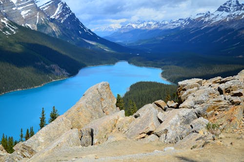 無料 山岳, 岩, 湖の無料の写真素材 写真素材