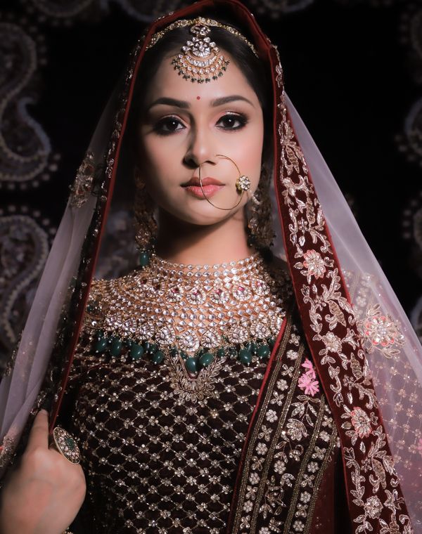 Bride styled in rental jewellery
