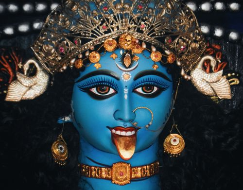Free Close-up of a detailed Goddess Kali idol in Kolkata, showcasing traditional artistry and cultural heritage. Stock Photo