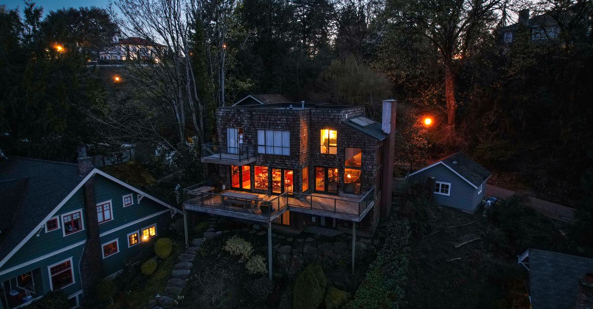 Seattle Home Prices Stabilize at $750K-$800K Amid Tech Demand