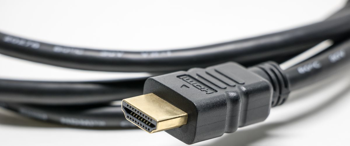 Télécommande Fire TV Stick pour naviguer dans 20 000 chaînes IPTV HD et 4K