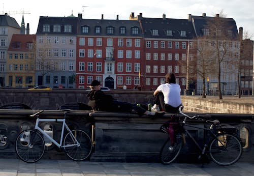 Gratis lagerfoto af brødre, cykler, gadefotografering