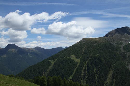 Photos gratuites de ciel bleu, montagnes, nature