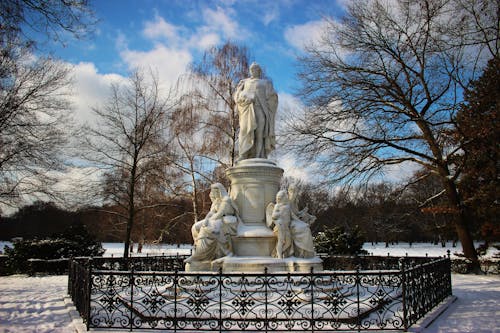 Foto profissional grátis de Alemanha, Berlim, escultura