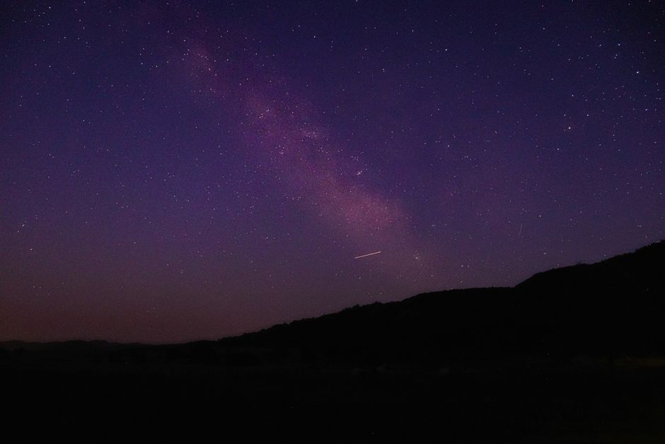 # 紫微星坐命完整解析:帝王之命的光芒與責任