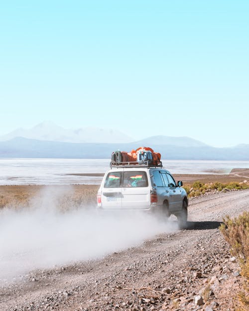 SUV, 로드 트립, 먼지의 무료 스톡 사진
