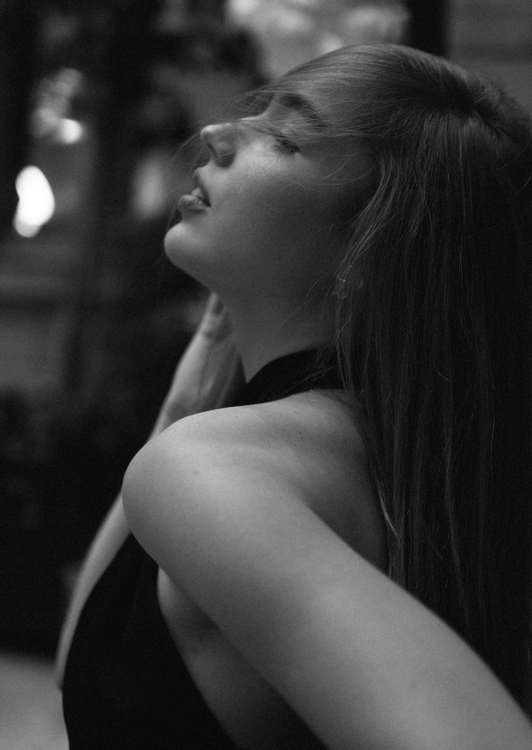 Black and White Photo of a Woman · Free Stock Photo