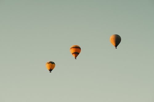 Ingyenes stockfotó akció, alacsony szögű felvétel, hőlégballonok témában