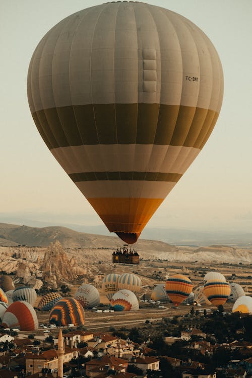 Základová fotografie zdarma na téma doprava, horkovzdušný balón, hory