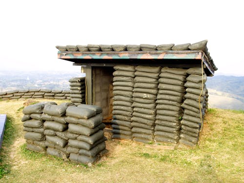 askeri, beton, çarpışma içeren Ücretsiz stok fotoğraf