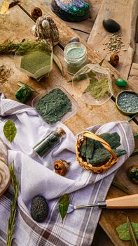 green clay earth pigment
