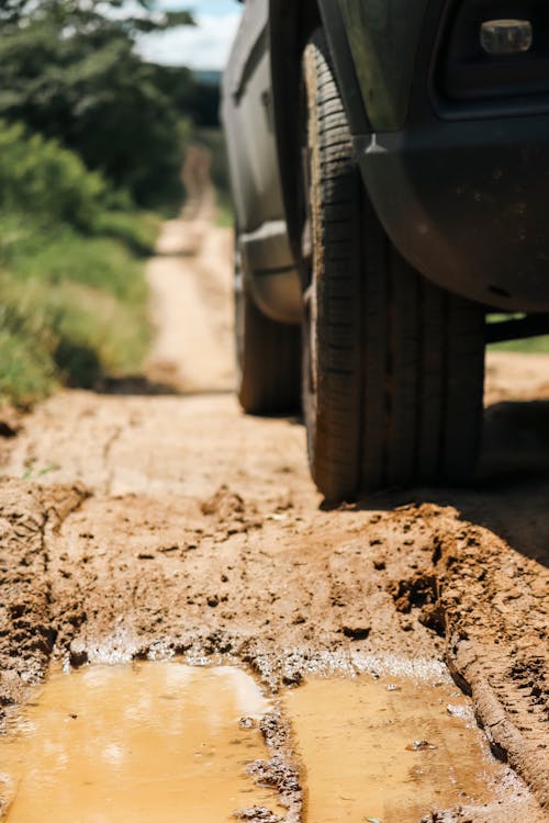 Fotobanka s bezplatnými fotkami na tému auto, automobilový priemysel, hnedá pôda