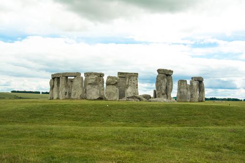 Free A scenic view of Stonehenge, the prehistoric monument in Wiltshire, England. Stock Photo