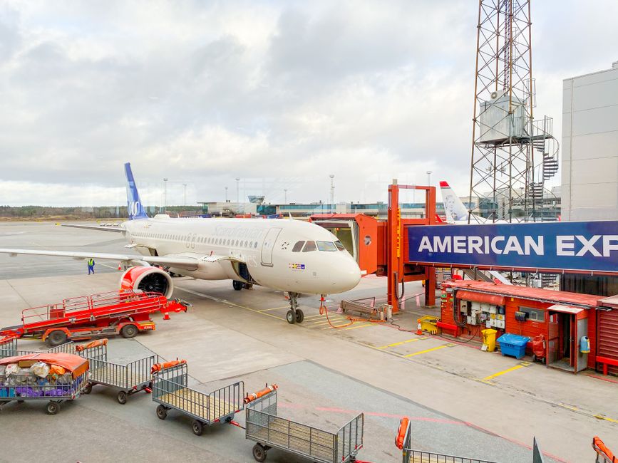 Travelers using free Wi-Fi at Stockholm Arlanda Airport