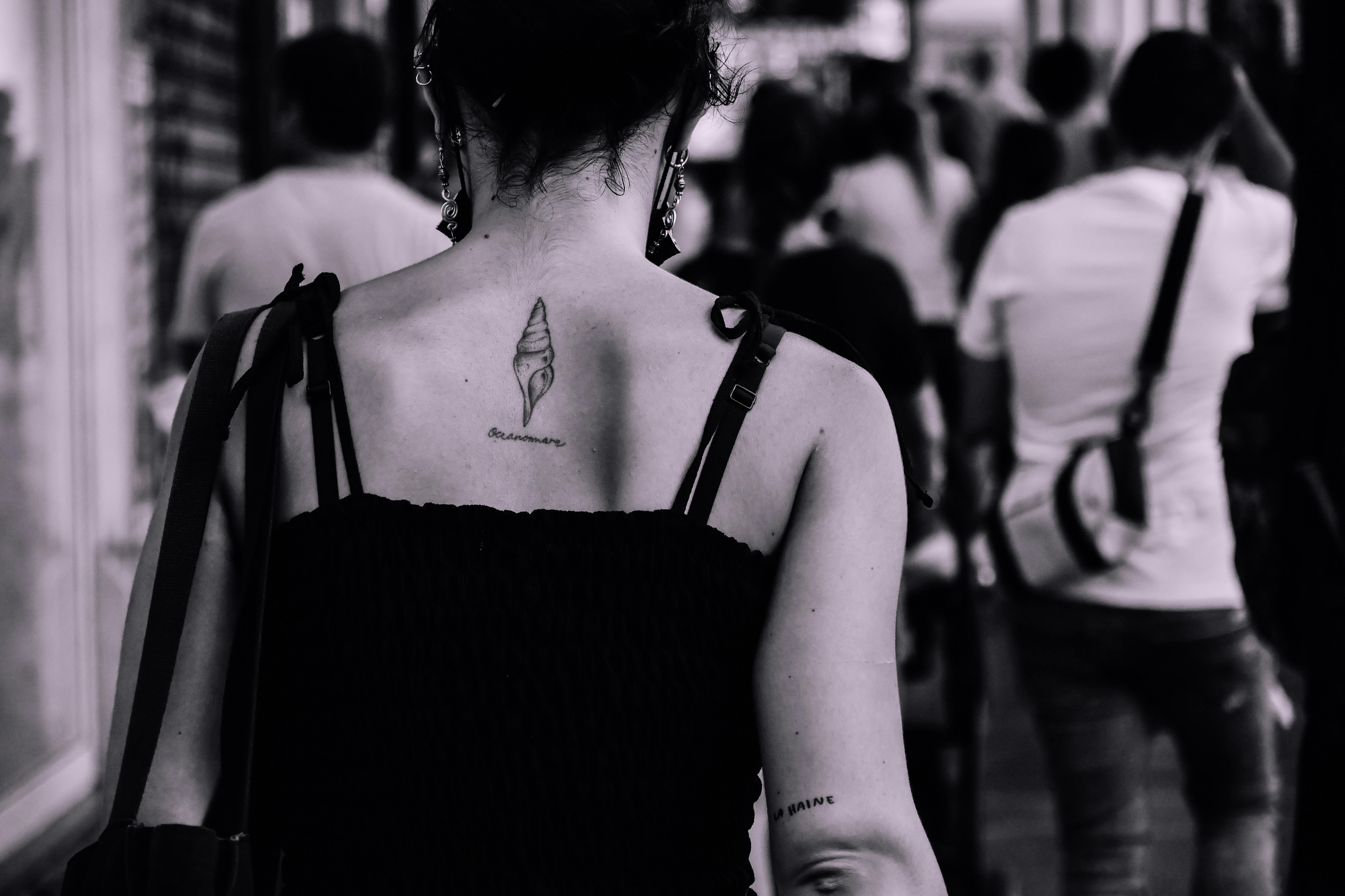 Illustration — Tatouage doigt