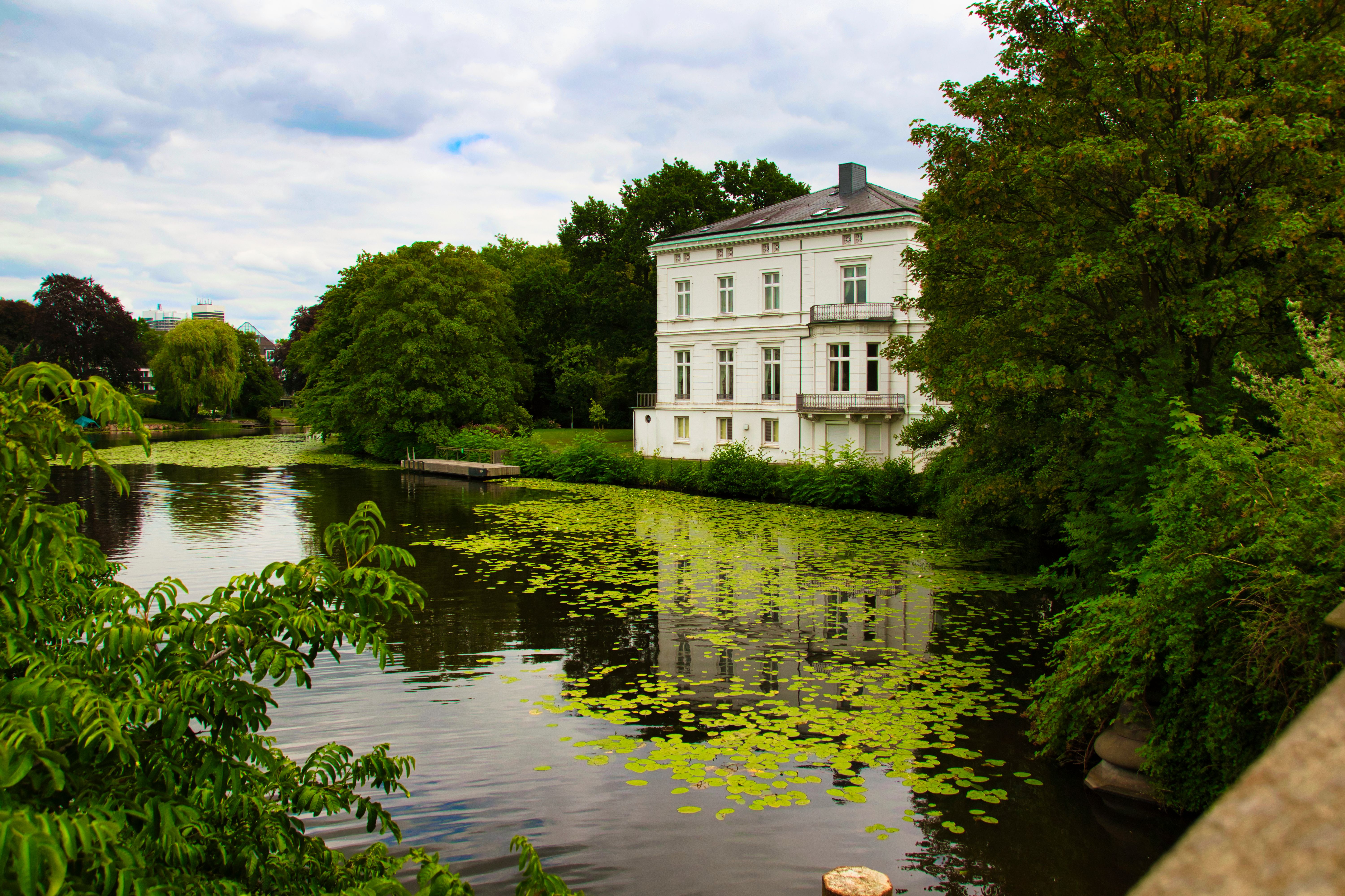 Monumentale villa aan de Wittenburgerweg