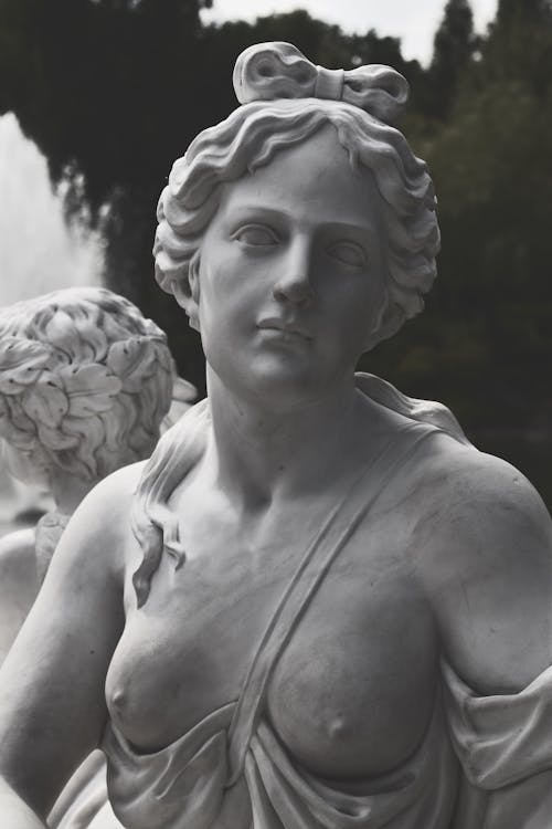 Black and White Photo of a Sculpture 