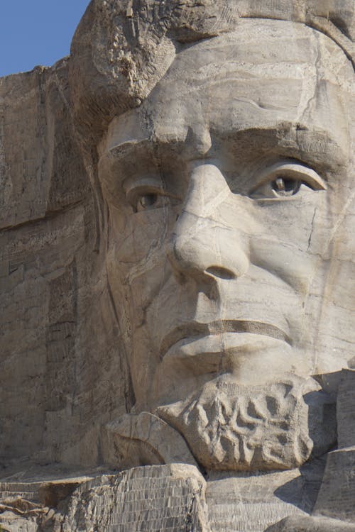 Sculpture of Abraham Lincoln on Mount Rushmore National Memorial